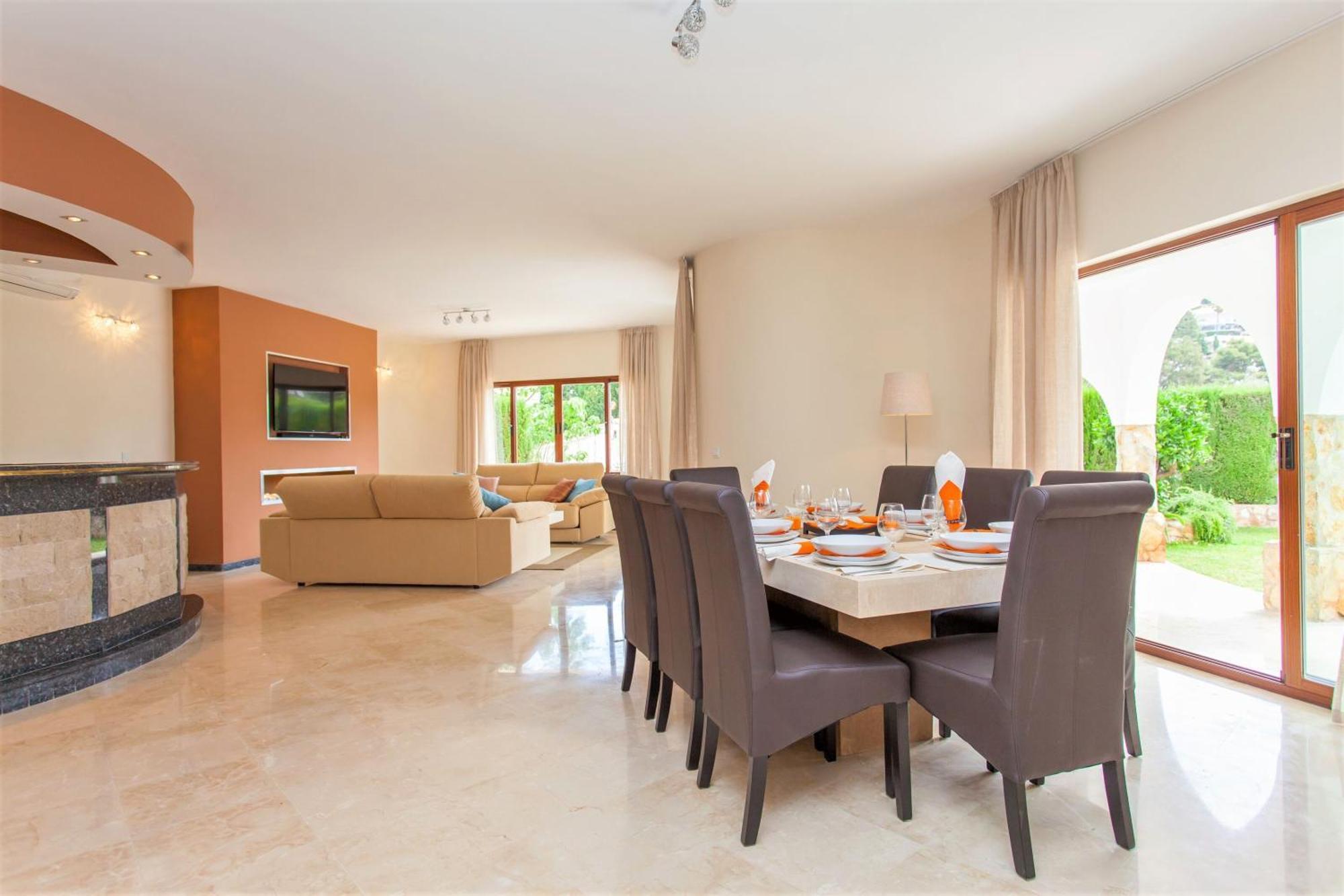 Summer Offers! Fabulous Luxury Villa Near The Beach Sleeps 8 Benalmádena Eksteriør billede